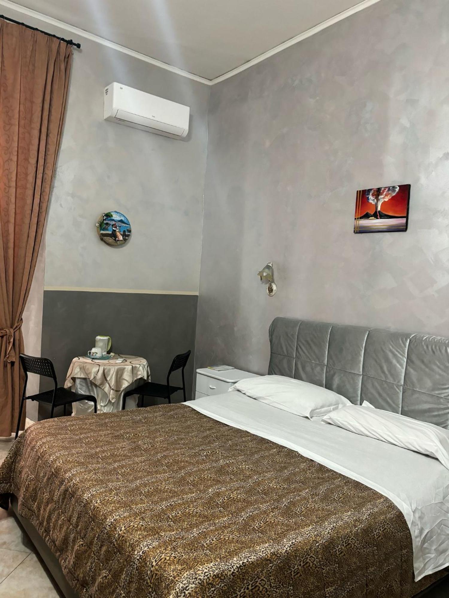 San Gaetano Bed Hotel Napoli Eksteriør billede